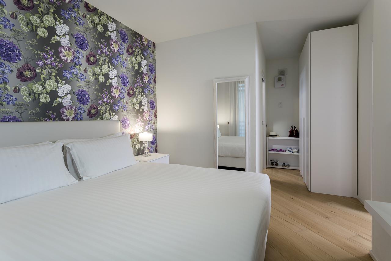 Embassy Aparthotel Rimini Exteriör bild