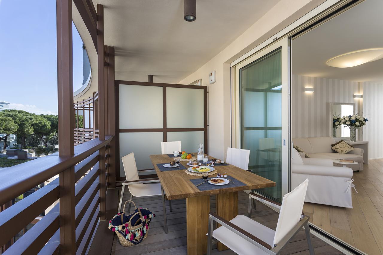 Embassy Aparthotel Rimini Exteriör bild